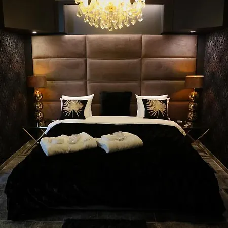 Les M Bed and breakfast 5*
