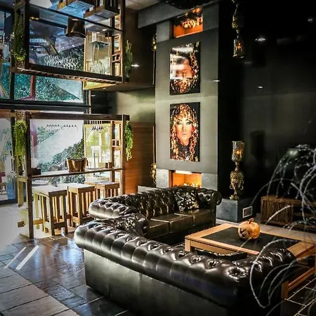 Couette-café Les M Wanze
