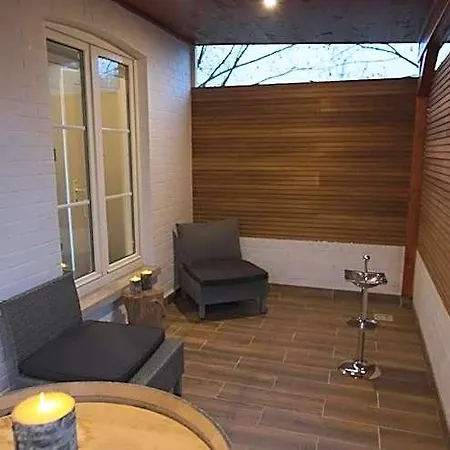 Bed and breakfast Les M 5*